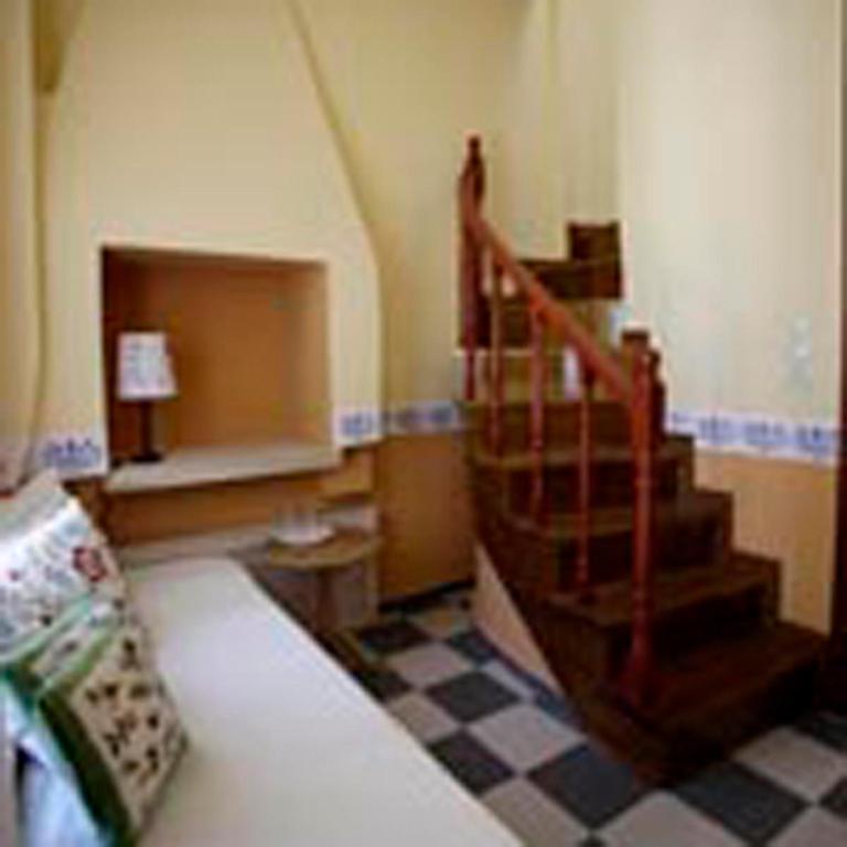 Traditional Hotel Ianthe Vessa Room photo